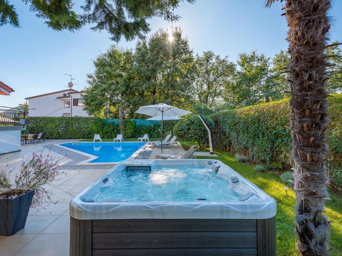Villa Martimar With Pool And Hot Tub In Istria Rosini Eksteriør billede