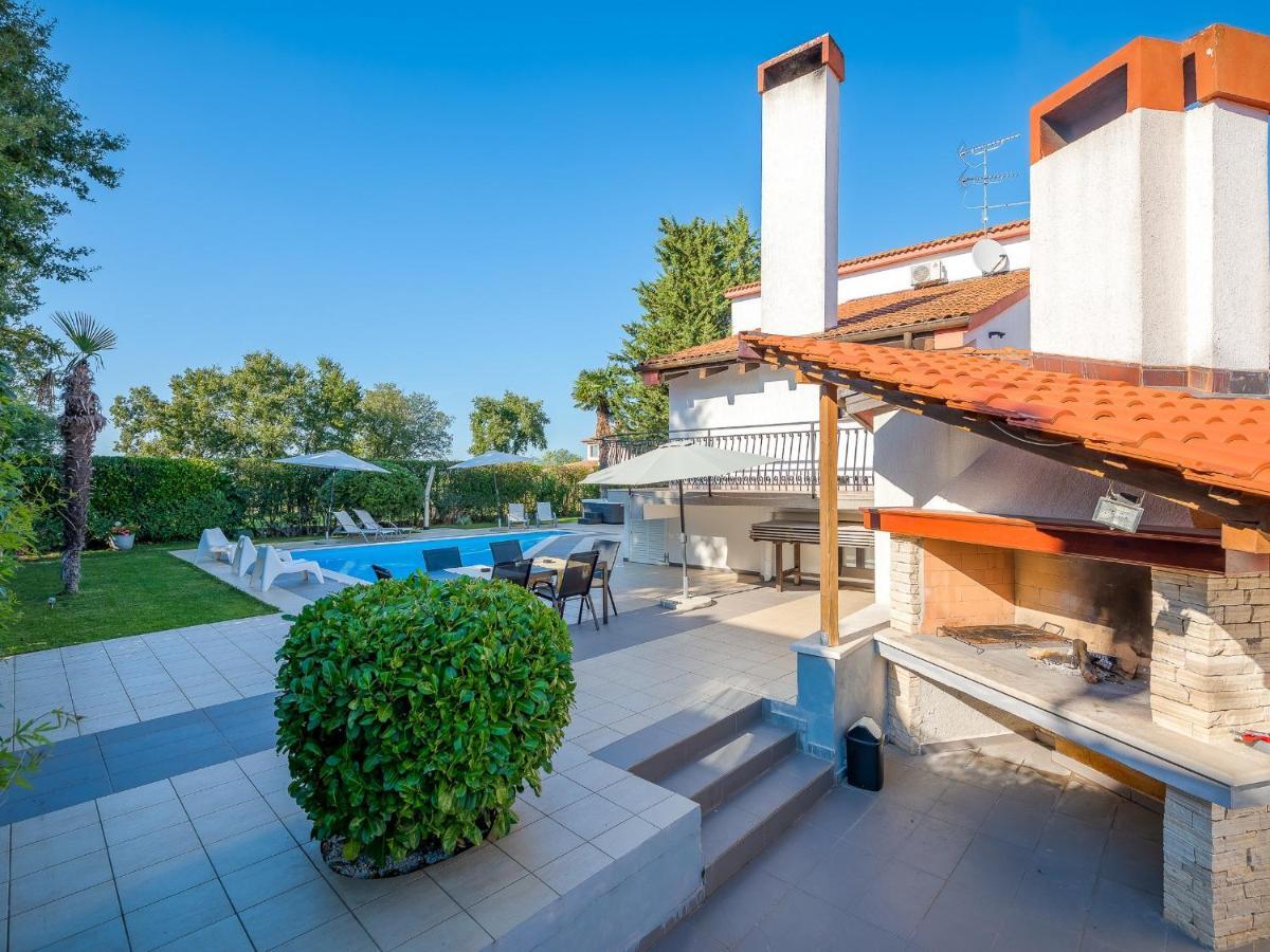 Villa Martimar With Pool And Hot Tub In Istria Rosini Eksteriør billede