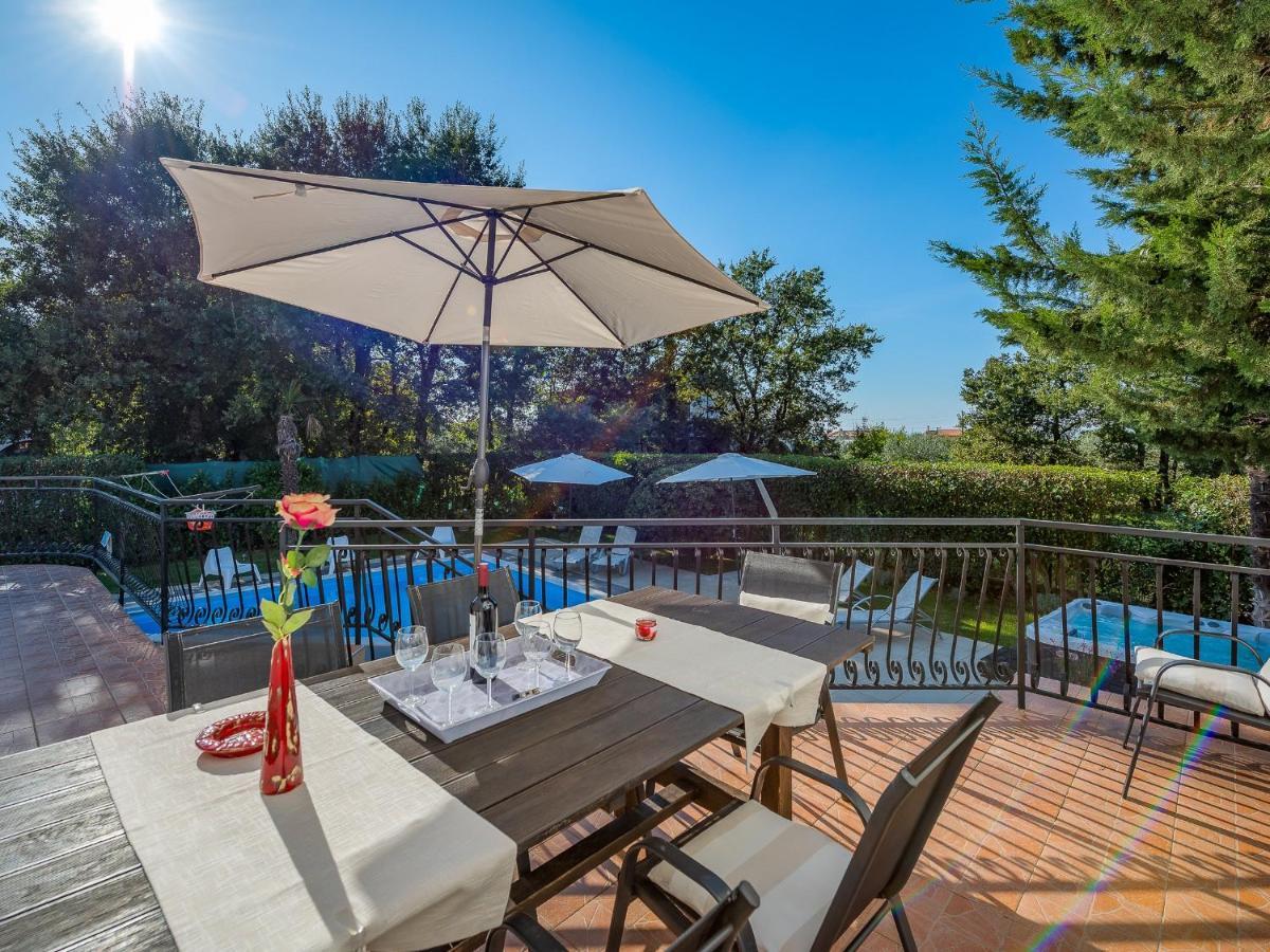 Villa Martimar With Pool And Hot Tub In Istria Rosini Eksteriør billede